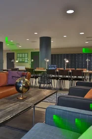 Chambre privée à James Street West, image 46 de 49