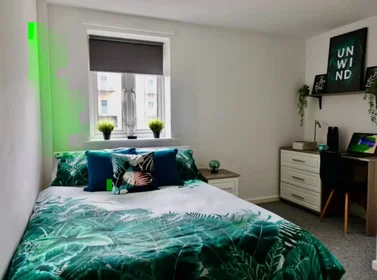 Habitación privada en Buslingthorpe Lane, imagen 1 de 10