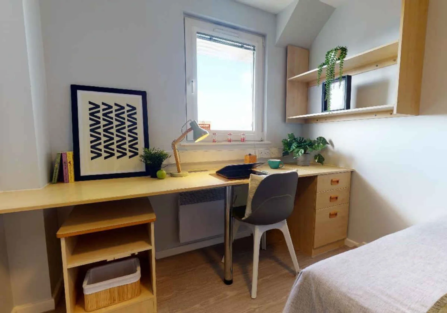 Habitación estudiantil económica con ubicación conveniente en 