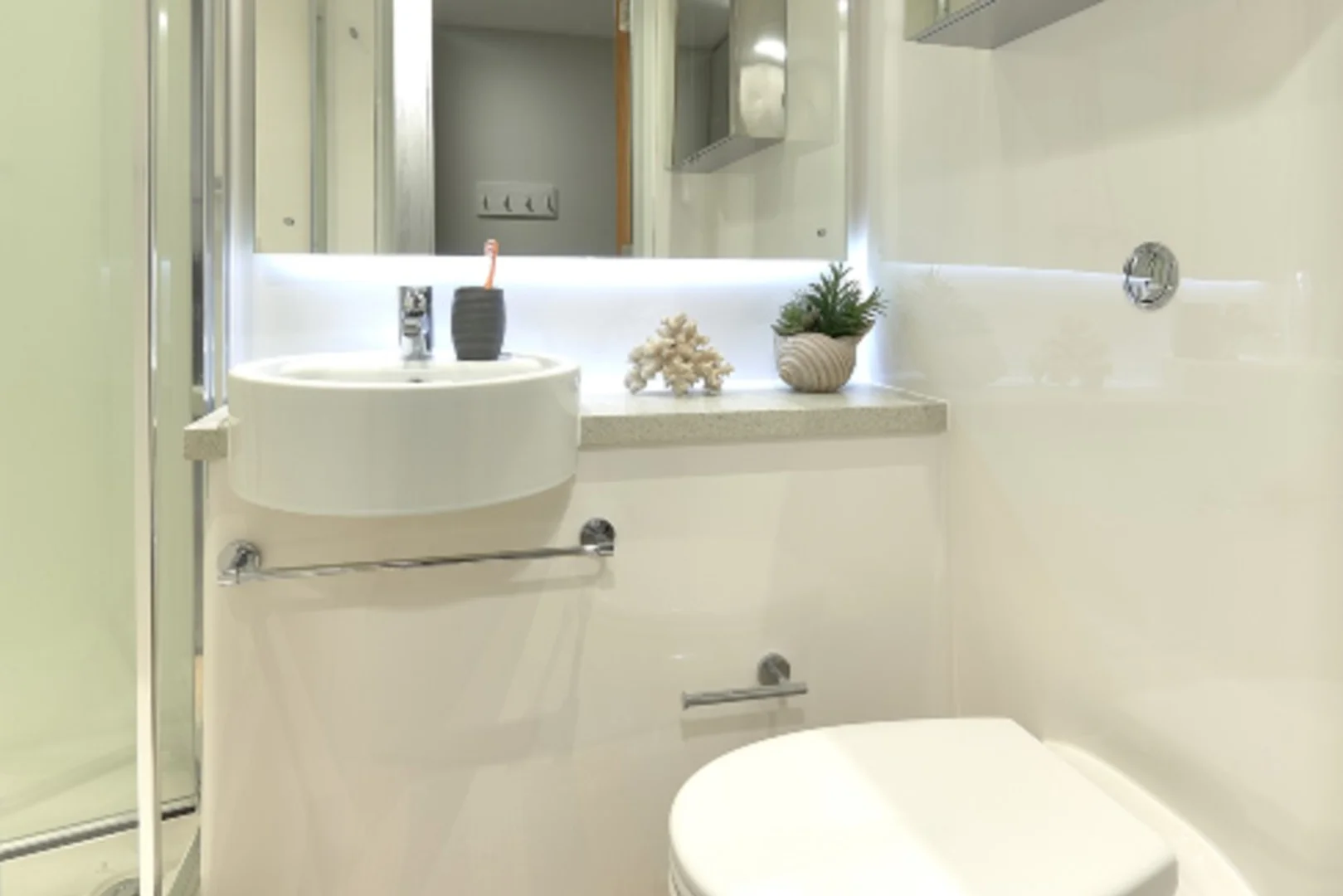 11-13 Long St, London E2 8HJ, United Kingdom
