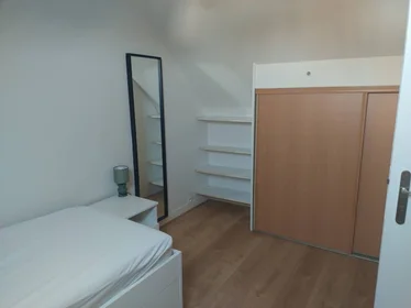 Habitación privada en Rouen, 76100, imagen 1 de 10