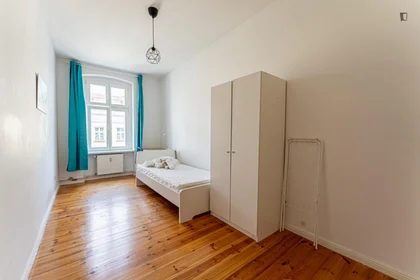 Privatzimmer in der Greifswalder Str., bild 1 von 17
