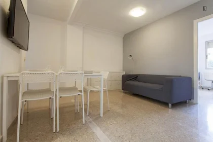 Prywatny pokój Avinguda de la Constitució, obraz 5 16