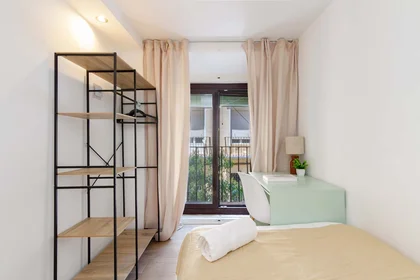 Habitación privada en C. de la Amnistía, 5, Centro, 28013 Madrid, Spain, imagen 3 de 40