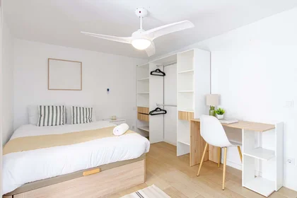 Habitación privada en C. de la Amnistía, 5, Centro, 28013 Madrid, Spain, imagen 7 de 45
