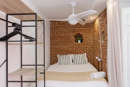 Habitación privada en C. de la Amnistía, 5, Centro, 28013 Madrid, Spain, imagen 1 de 10