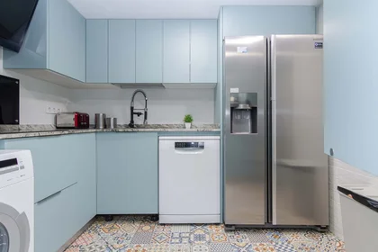 Habitación privada en C. de la Amnistía, 5, Centro, 28013 Madrid, Spain, imagen 34 de 41