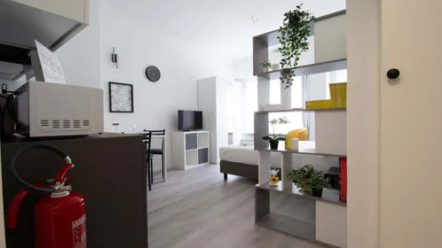 Apartamento inteiro em Via Ermes di Colloredo, 34, 33100 Udine UD, Italy, imagem 1 de 13