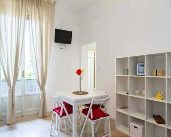 Quarto privado em Via Salvatore Barzilai, 14, 20146 Milano MI, Italy, imagem 9 de 18
