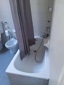 Prywatny pokój Via Nosadella, 47, 40123 Bologna BO, Italia, obraz 6 22