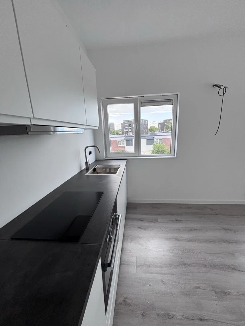 Habitación estudiantil económica con ubicación conveniente en 