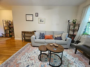 Apartamento inteiro em residência em 1999, Commonwealth Ave., Unit 11, Brighton, Boston, MA, 02135, imagem 6 de 15