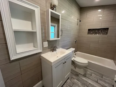Appartamento intero in 90, Lyndhurst St., Unit 5, Dorchester, Boston, MA, 02124, immagine 1 di 10