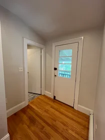 Apartamento inteiro em residência em 90, Lyndhurst St., Unit 5, Dorchester, Boston, MA, 02124, imagem 12 de 40