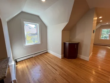 Apartamento inteiro em residência em 90, Lyndhurst St., Unit 5, Dorchester, Boston, MA, 02124, imagem 22 de 40