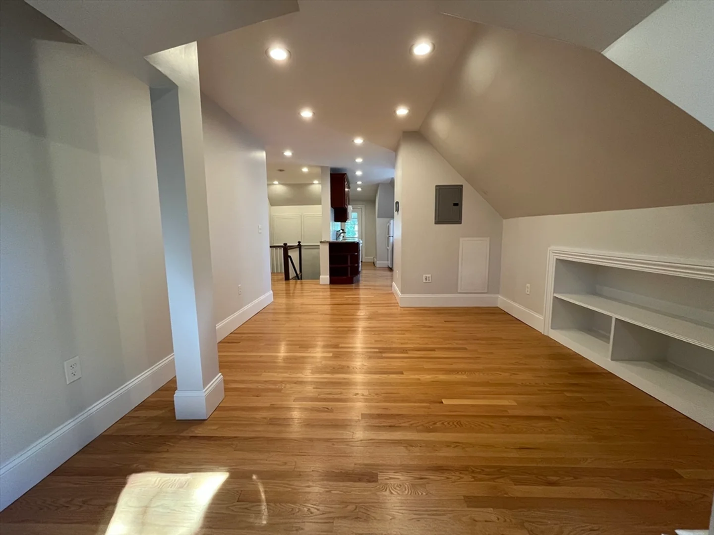 90, Lyndhurst St., Unit 5, Dorchester, Boston, MA, 02124