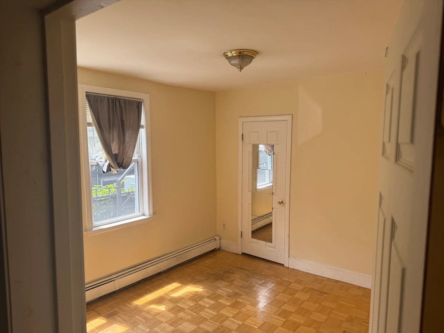 68, Gore St., Unit 2, East Cambridge, Cambridge, MA, 02141