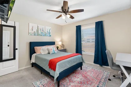 Quarto privado em 85207, imagem 17 de 49