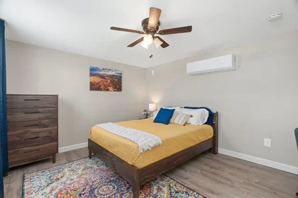 Quarto privado em 85207, imagem 34 de 49
