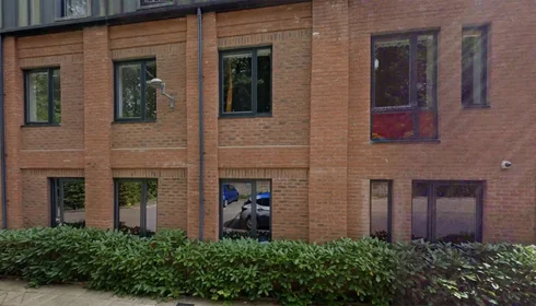 Habitación privada en Ainsley Street, imagen 42 de 48