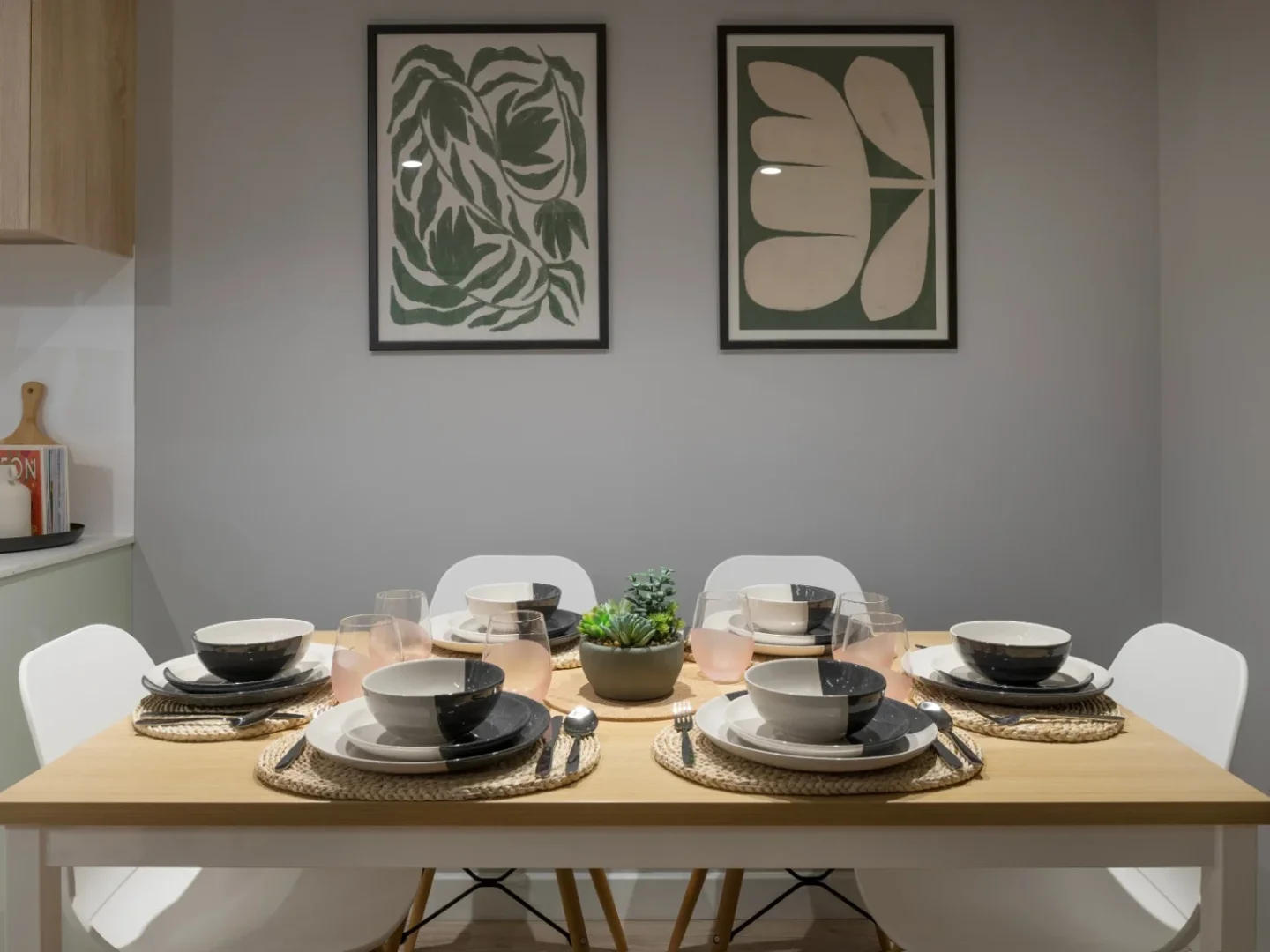 Habitación acogedora para estudiantes disponible en 