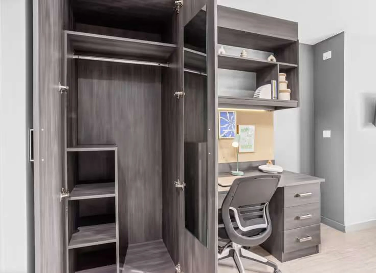 Fully equipped studio flat for students in