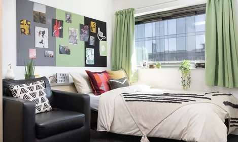 Chambre privée en résidence à Booth Street West, Manchester M15 6PF, United Kingdom, image 2 de 20