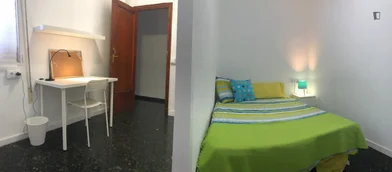 Stanza privata in Carrer del Doctor Josep Juan Dómine, immagine 2 di 15