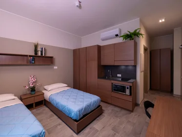 Chambre privée à Via Daniele Manin, 33100 Udine UD, Italy, image 6 de 19