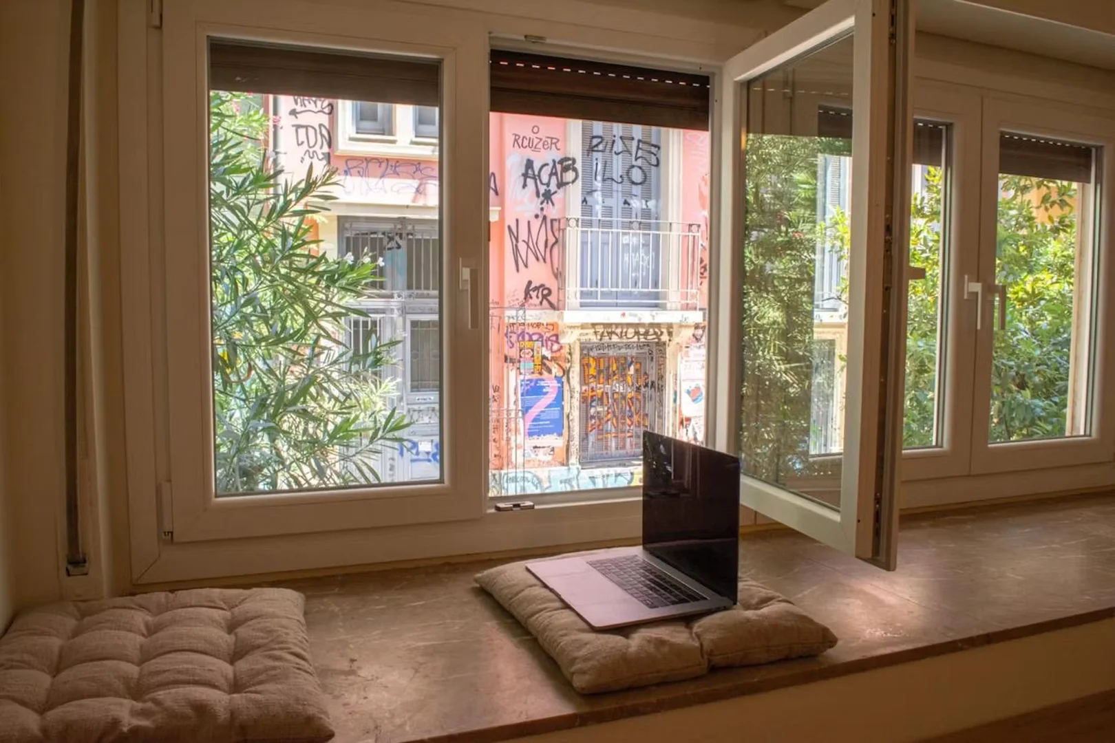 Valtetsiou, Athens