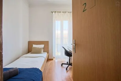 Stanza privata in Alameda - R. João de Menezes, 3º D, immagine 34 di 42