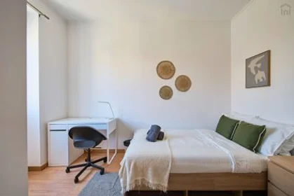 Stanza privata in Alameda - R. João de Menezes, 3º D, immagine 34 di 42
