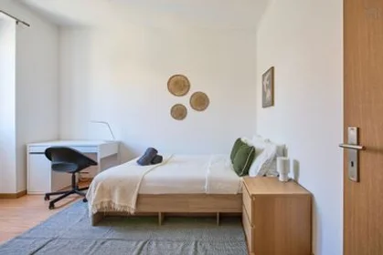 Stanza privata in Alameda - R. João de Menezes, 3º D, immagine 39 di 42
