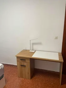 Habitación privada en Avenida de Blas Infante, , imagen 3 de 5