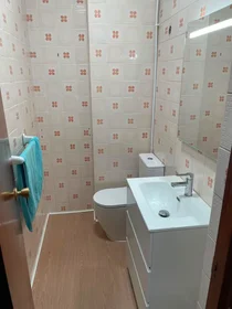 Habitación privada en Avenida de Blas Infante, , imagen 5 de 5