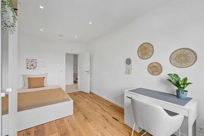 Private room at Schleißheimer Str. 266, 80809 München, Germania, image 7 of 16