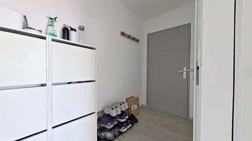 Dairenin tamamı konumu 4 Rue de Sarajevo, 67100 Strasbourg, France, 15 19 görüntüsü