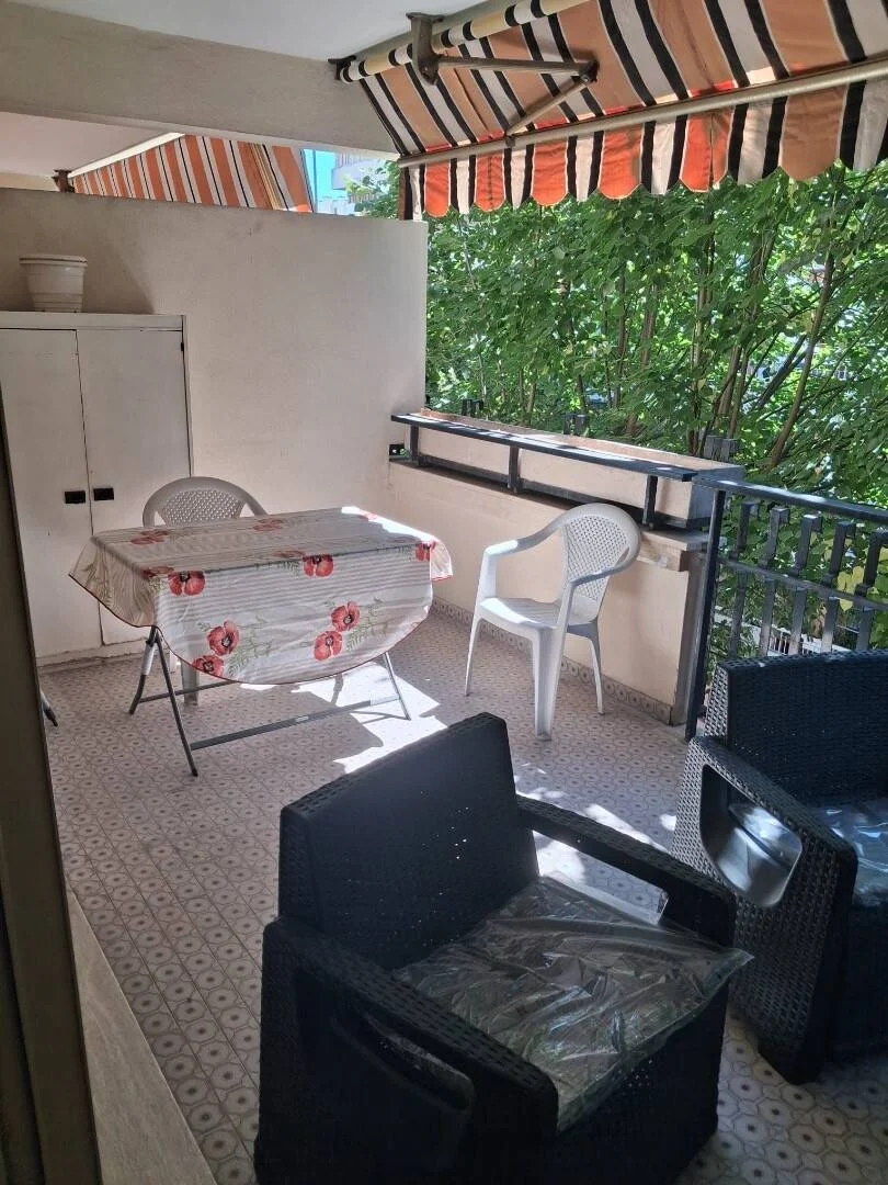 Quarto de estudante confortável e espaçoso em 