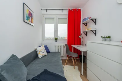 Chambre privée à Wyrobka , image 1 de 13