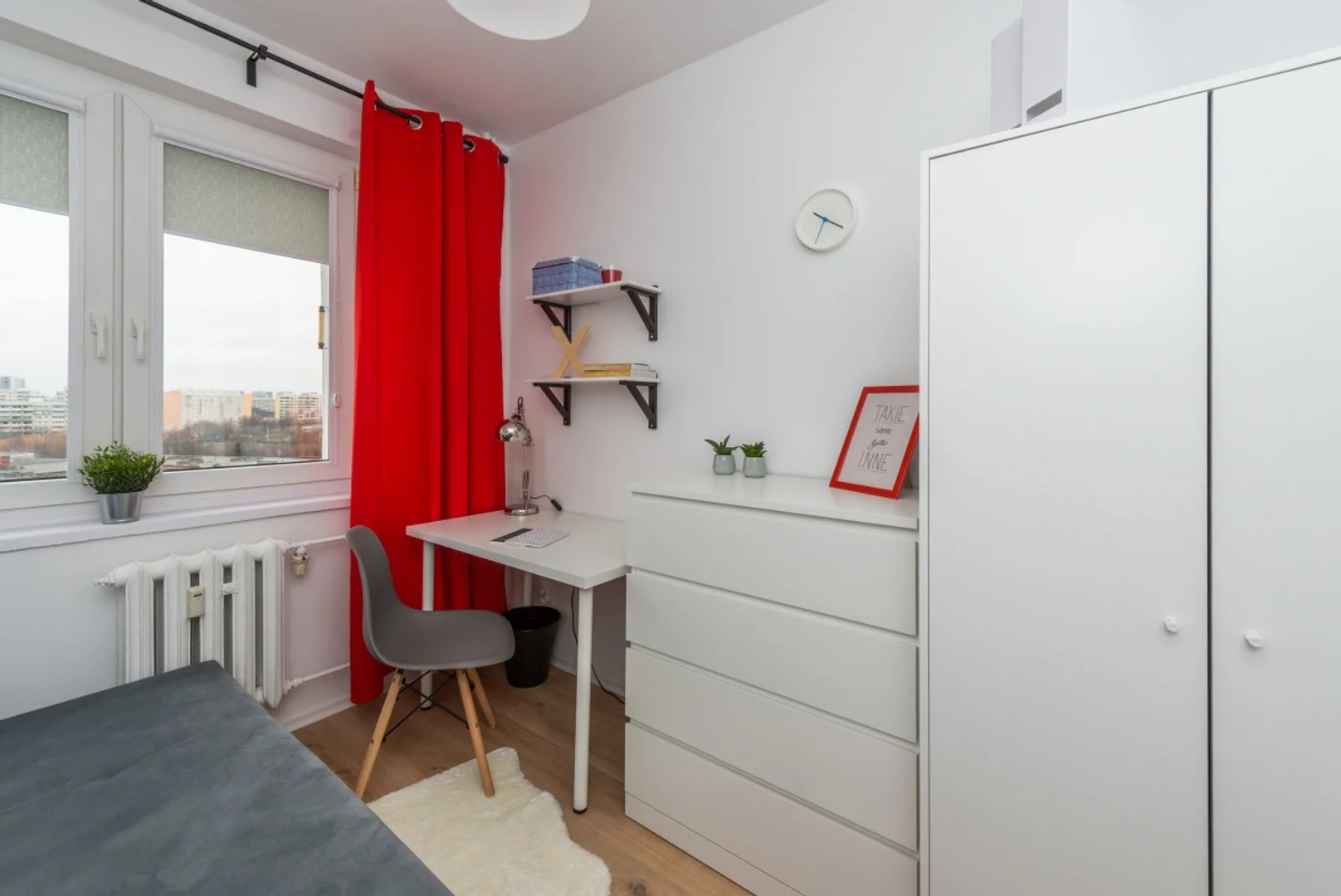 Chambre d'étudiant confortable et spacieuse dans