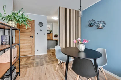 Logement entier à Wiejska , image 6 de 18