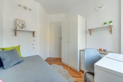 Private room at Grunwaldzka, image 4 of 14