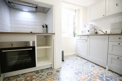 Appartamento intero in Travessa do Forno aos Anjos, immagine 31 di 49