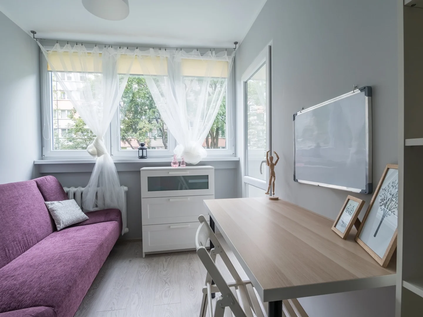 Habitación asequible para estudiantes con buena iluminación en 