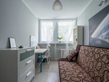 Habitación privada en Popowicka 102, imagen 2 de 16