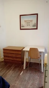 Chambre privée à Rua Angela Pinto, image 16 de 16