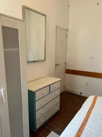 Chambre privée à Rua Carlos Mardel, image 2 de 16