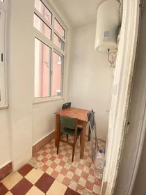 Chambre privée à Rua Carlos Mardel, image 11 de 16