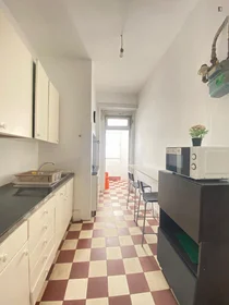 Chambre privée à Rua Carlos Mardel, image 8 de 16