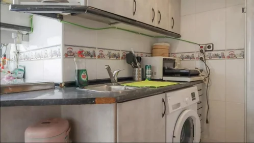 Stanza privata in Calle Cataluña, immagine 11 di 14